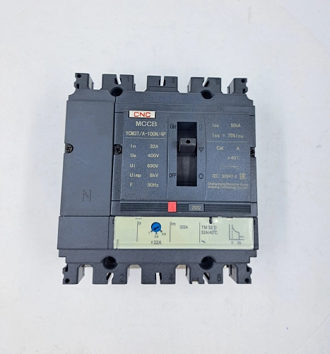 YCM3 T/A 160H 4P 100А 85кА купить в интернет-магазине